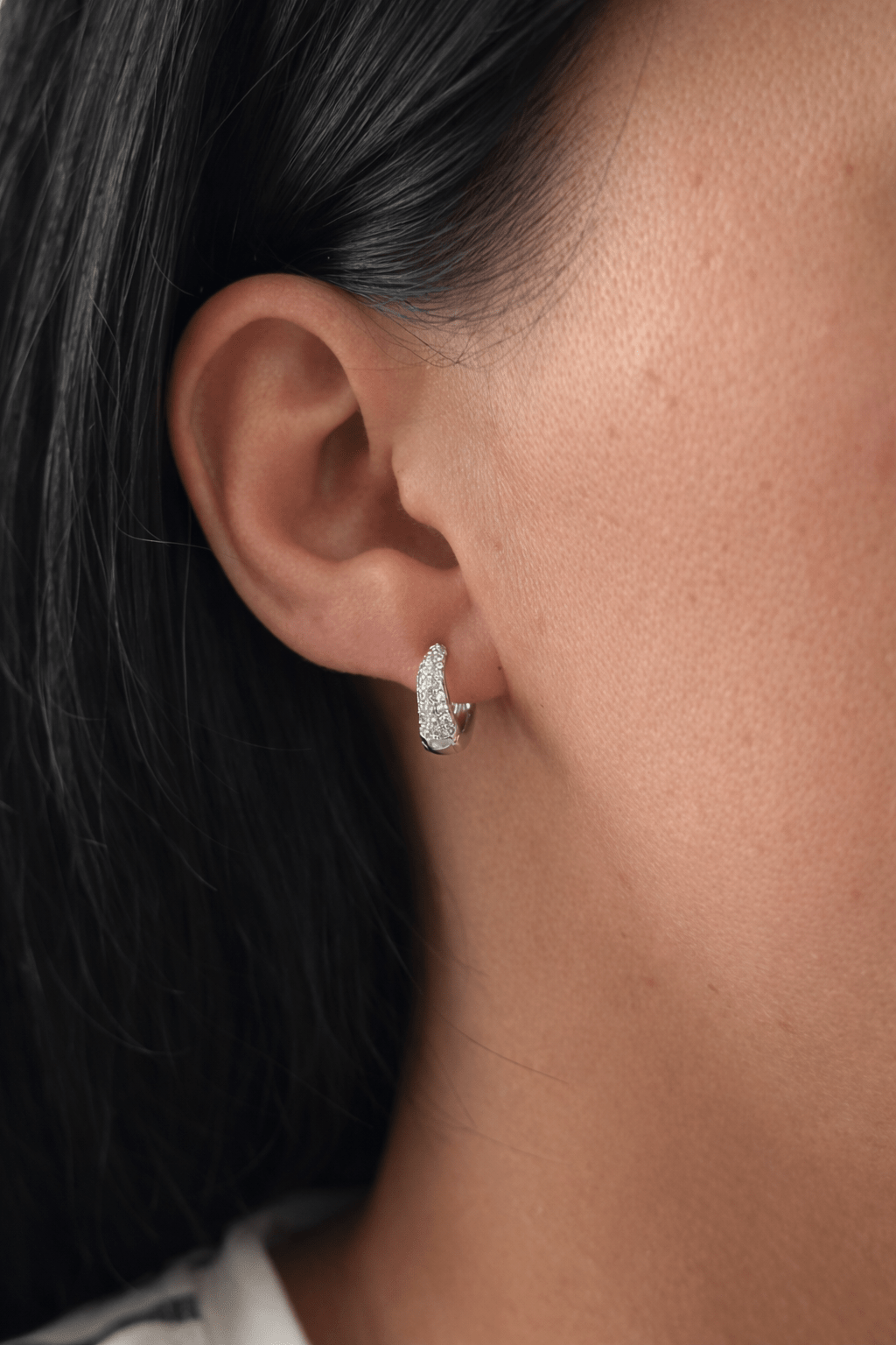 Apsudraboti riņķīši ar cirkonijiem - 18k - apzeltita - rotas