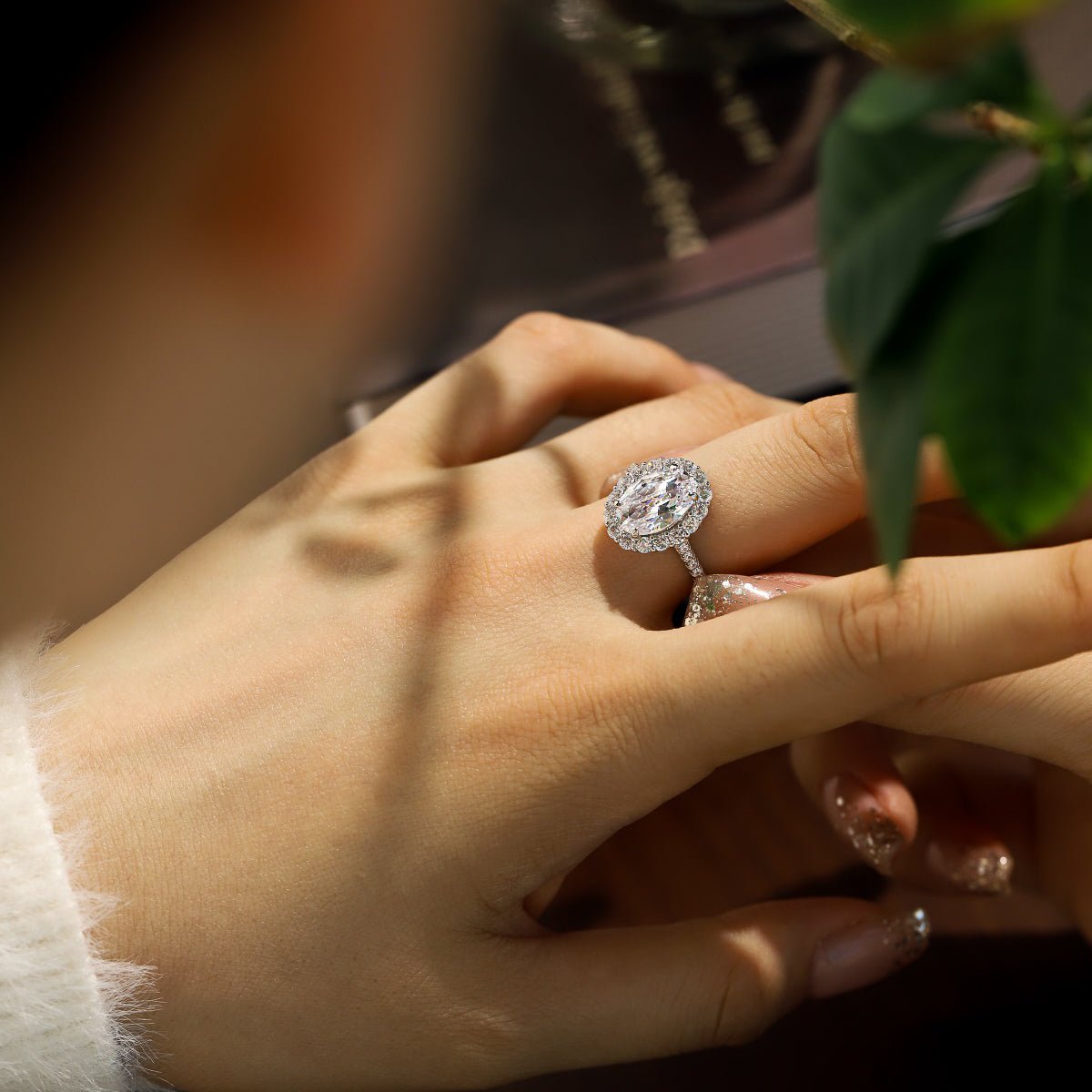 BRILLIANT OVAL RING