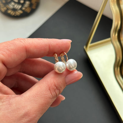 Auksuoti perlų auskarai su angliška sagtimi