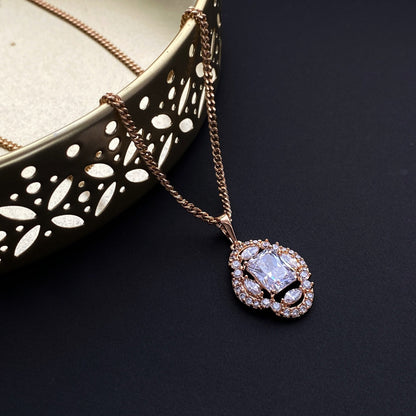 Apzeltīta kaklarota ar kristāla kulonu - 18k - apzeltita - rotas