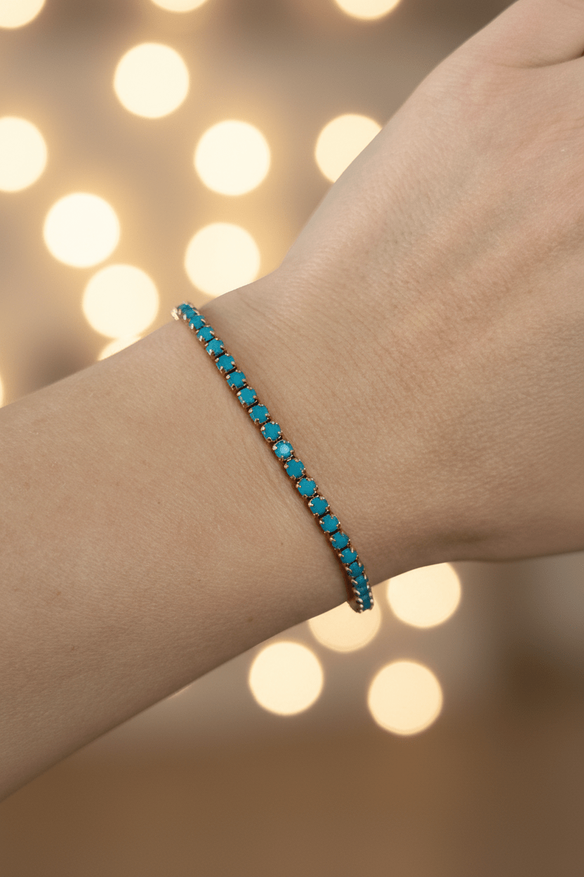 Apzeltīta rokassprādze ar ziliem kristāliem - 18k - apzeltita - rotas