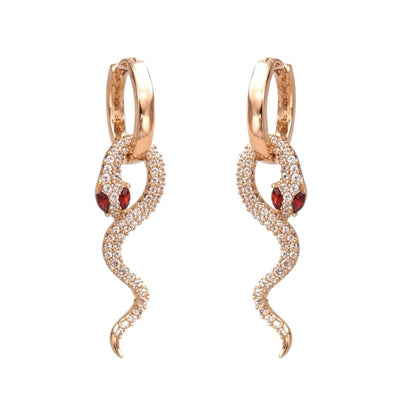 Apzeltīti auskari ar čūsku dizainu un sarkanām cirkoniju acīm - 18k - apzeltita - rotas