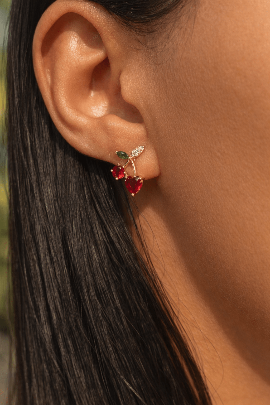 Apzeltīti auskari ar ķiršiem un cirkonijiem - 18k - apzeltita - rotas