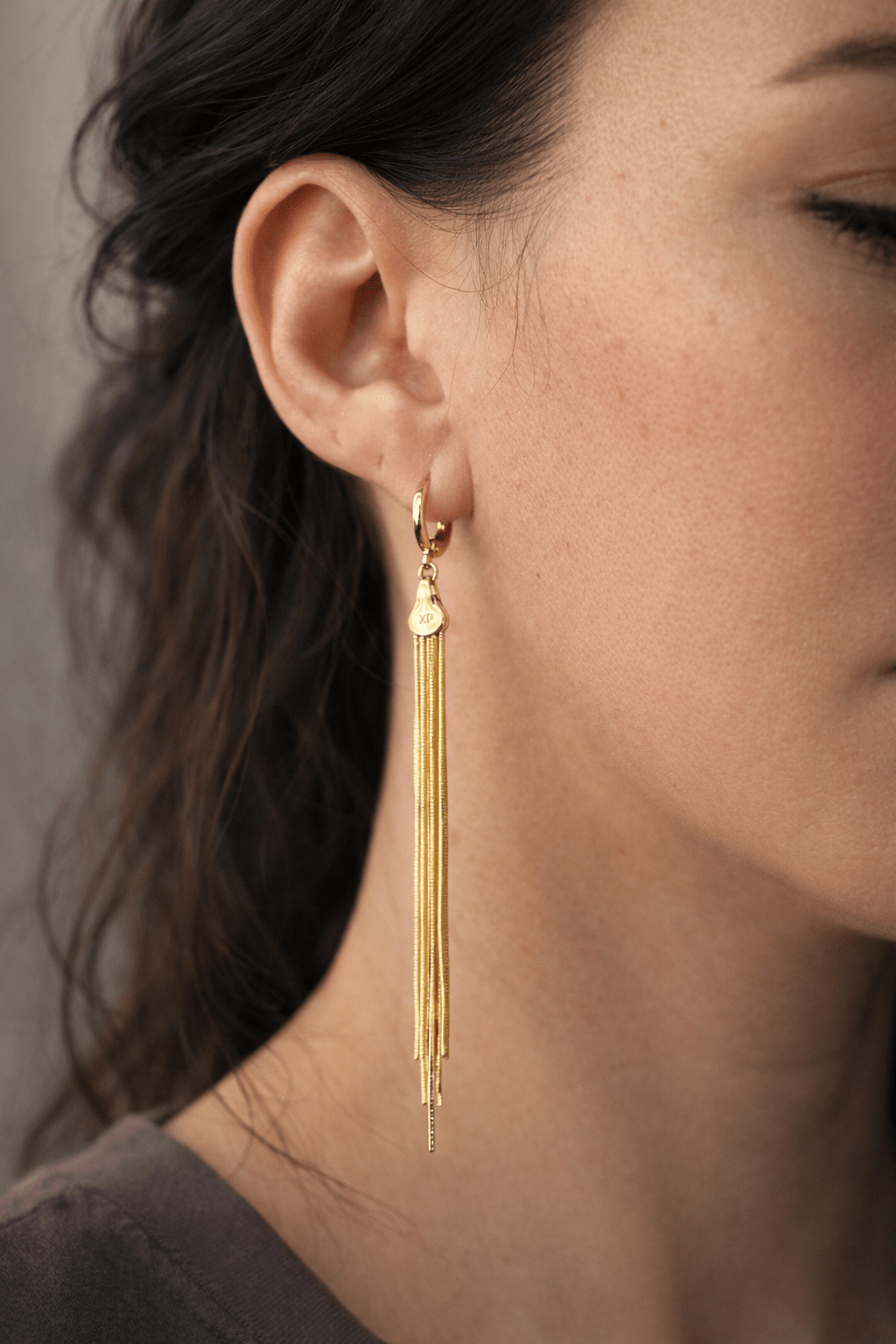 Apzeltīti nokareni riņķīši ar ķēdītēm - 18k - apzeltita - rotas