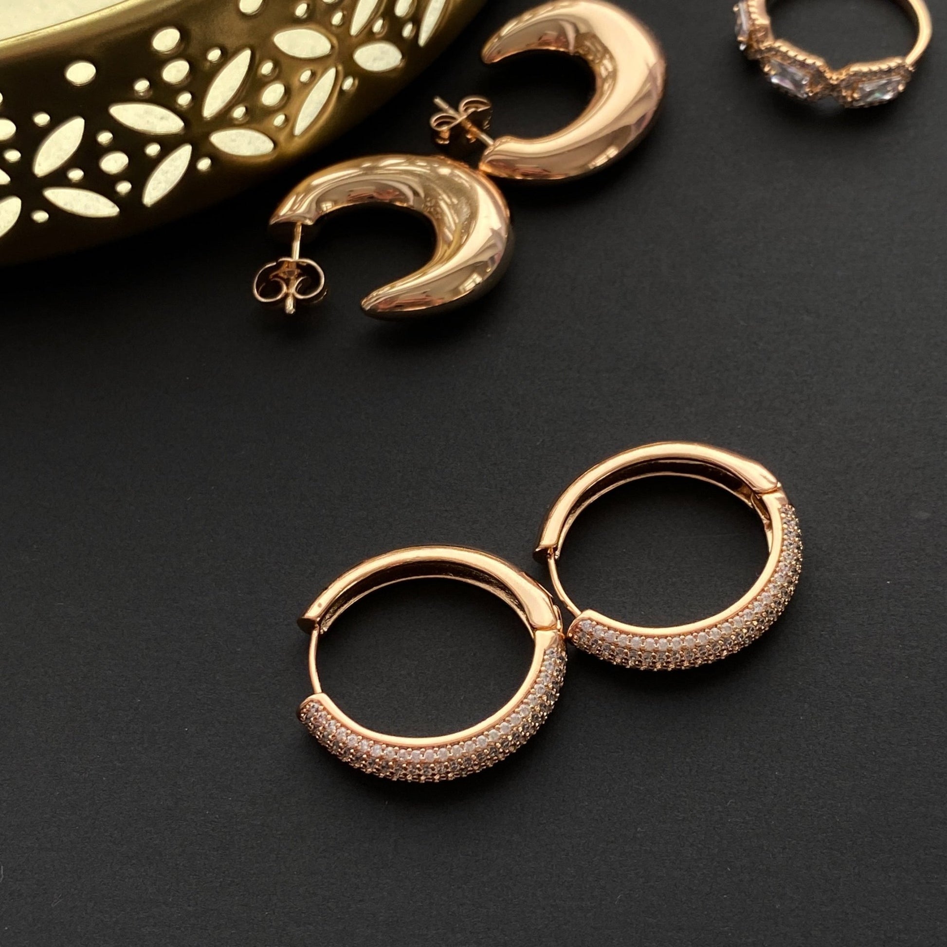 Apzeltīti riņķīši ar cirkonijiem - 18k - apzeltita - rotas