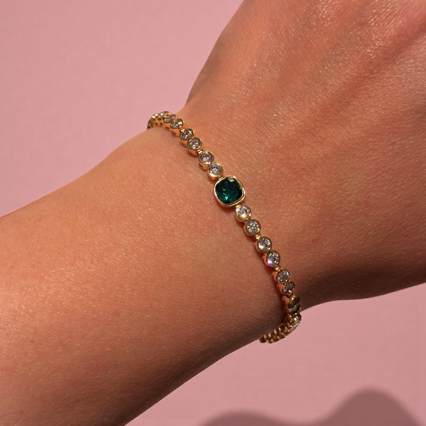 Emerald Crystal – Eleganta apzeltīta rokassprādze ar kristāliem - 18k - apzeltita - rotas