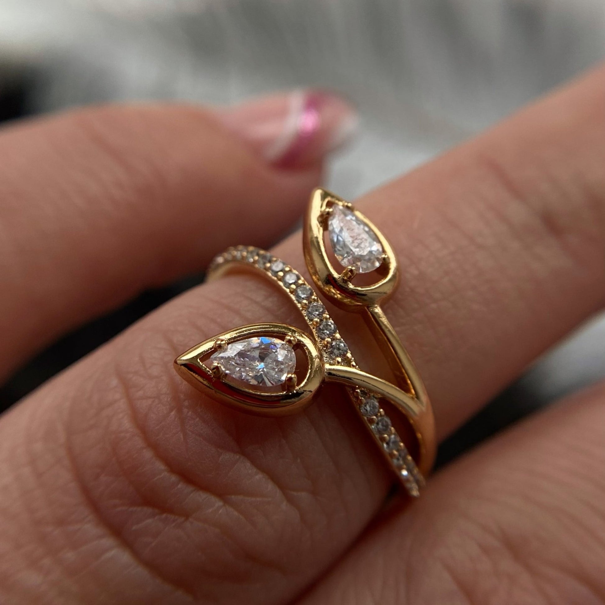 GOLD PLATED RING WITH FLOWERSGold Plated ringswomens rings