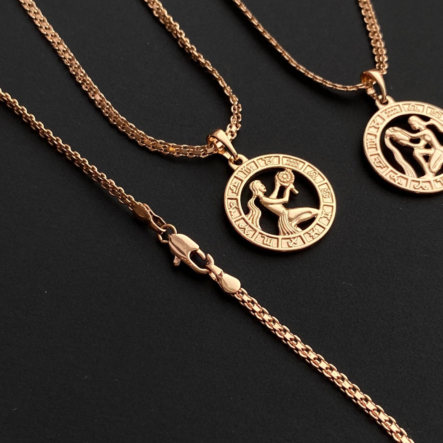 Horoskopa kaklarota ar personalizētu kulonu - 18k - apzeltita - rotas