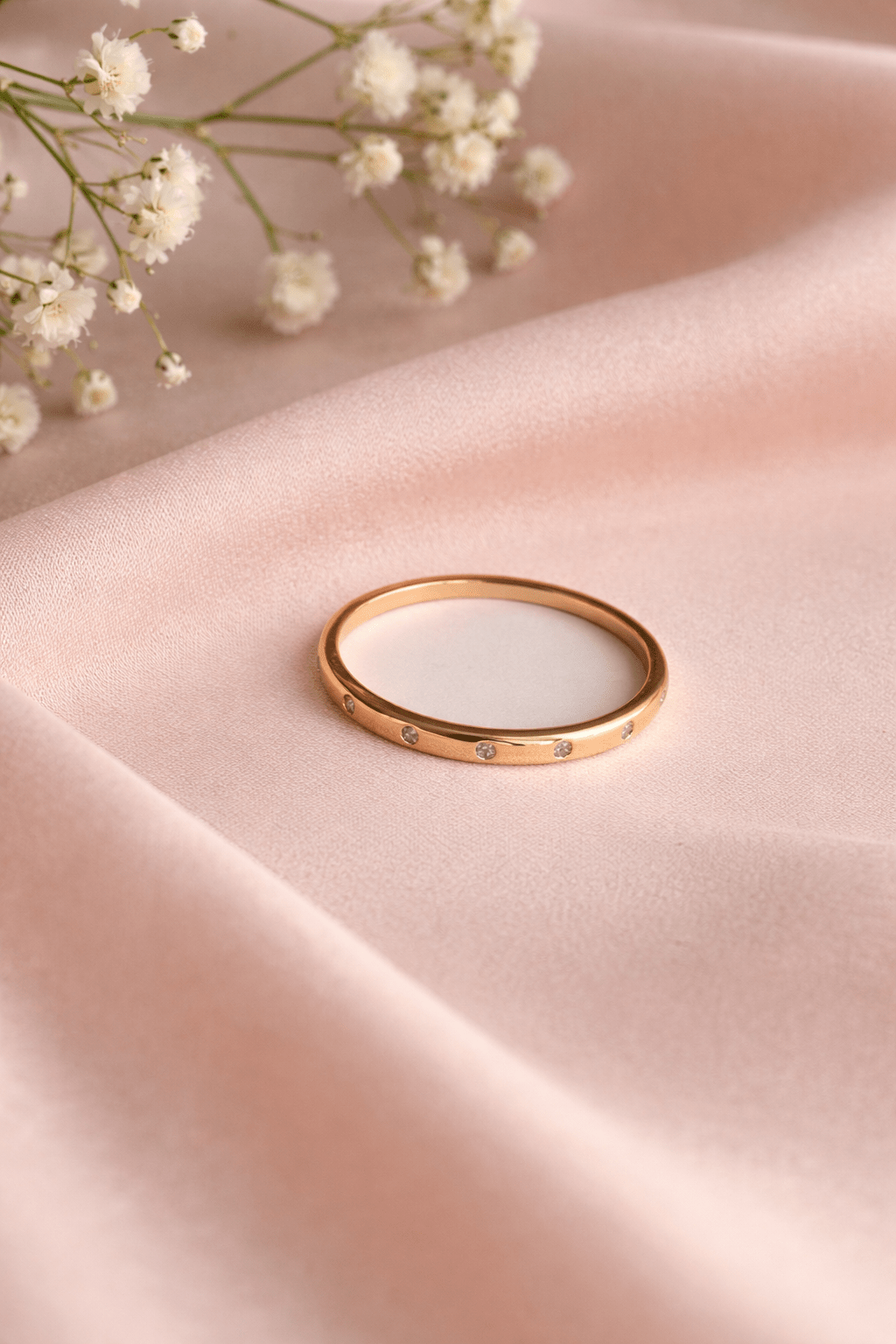 Smalks apzeltīts gredzens ar cirkonijiem - 18k - apzeltita - rotas