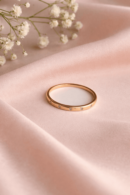 Smalks apzeltīts gredzens ar cirkonijiem - 18k - apzeltita - rotas